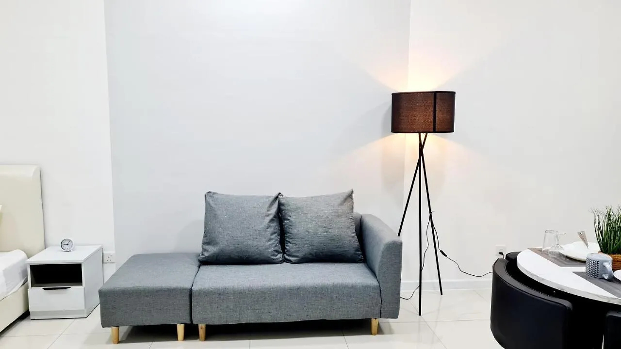 Apartament Chambers Suites Klcc By Moonlight Kuala Lumpur Malezja
