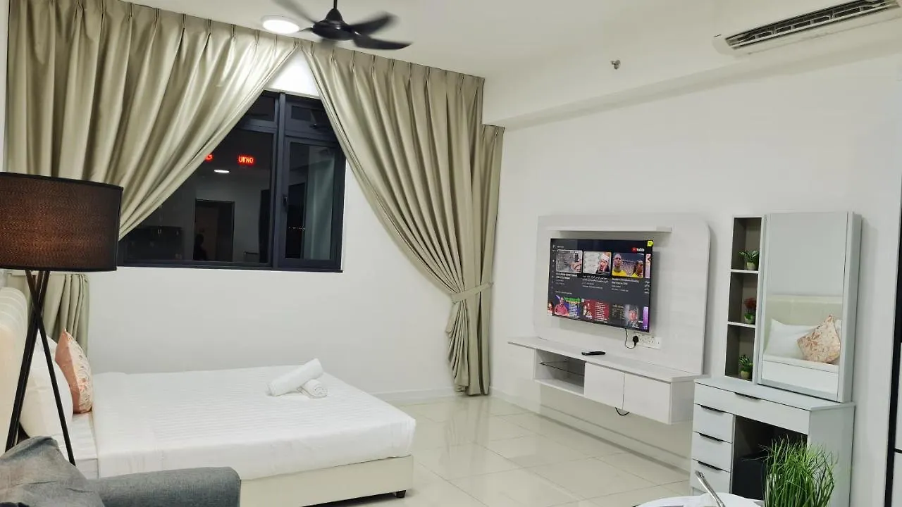 Lägenhet Chambers Suites Klcc By Moonlight Kuala Lumpur